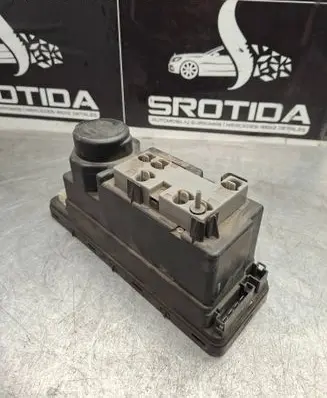 Mercedes-Benz E W210 Central locking vacuum pump 2108001548 00782827 00229817047