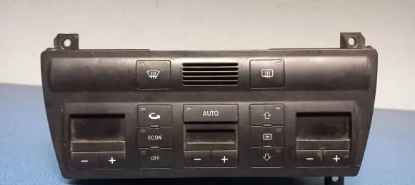 Audi A6 S6 C5 4B Climate control unit 4B0820043P