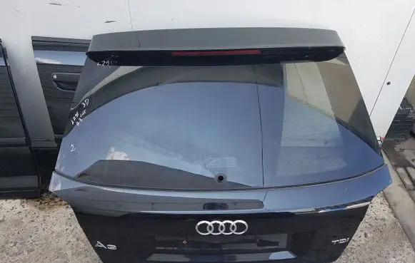 Audi A3 S3 8P Tailgate/trunk/boot lid 