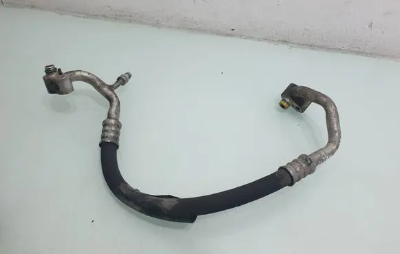 Skoda Octavia Mk2 (1Z) Air conditioning (A/C) pipe/hose