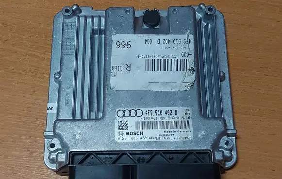 Audi A6 S6 C6 4F Engine control unit/module 4F9910402D 4F0907401E