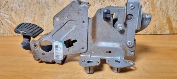 Renault Scenic III - Grand scenic III Brake pedal 465010016r