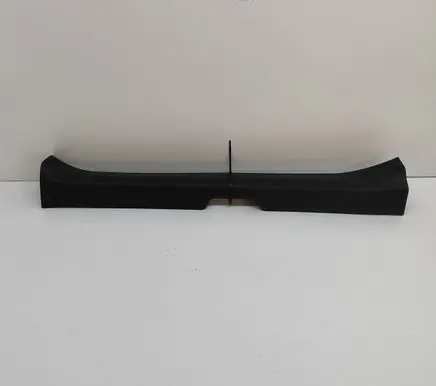 Toyota Yaris Cross Front sill trim cover 67913K0020
