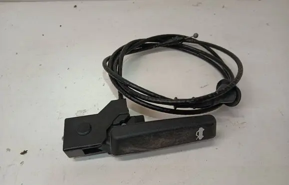 Chevrolet Volt I Engine bonnet/hood lock release cable 20888777