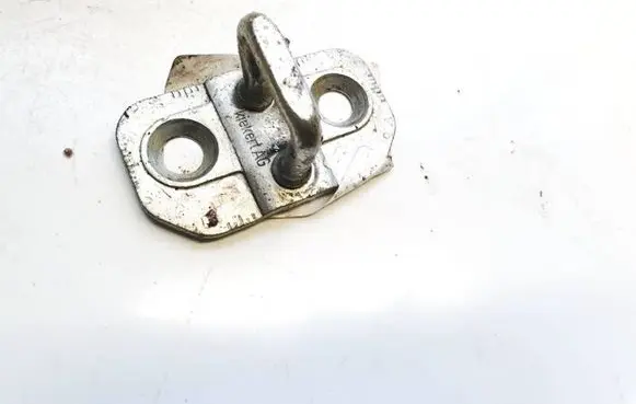 Mercedes-Benz B W245 Front door lock loop/hook striker 