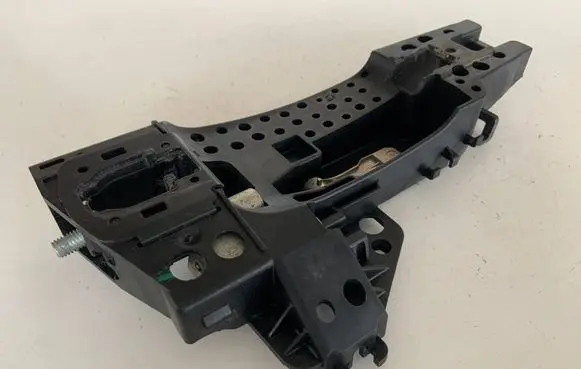 Audi Q5 SQ5 8R Rear door exterior handle/bracket 8T0837886A