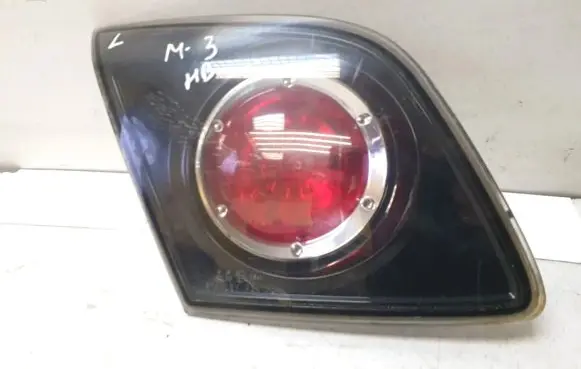 Mazda 3 I Tailgate rear/tail lights P2913L