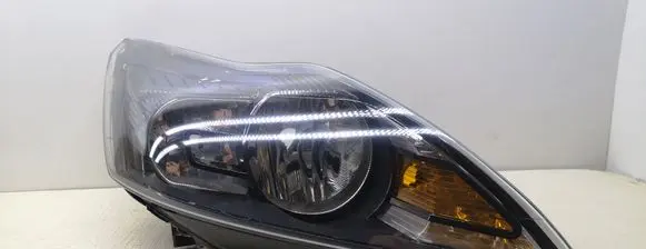 Ford Focus Headlight/headlamp 8M5113W029CE