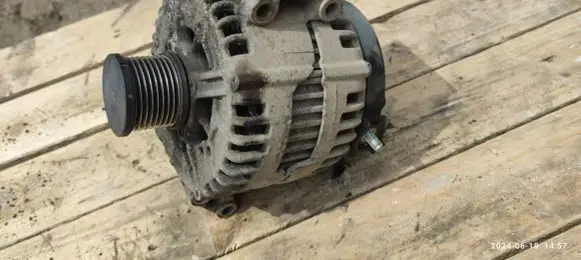 Mercedes-Benz ML W164 Generator/alternator A6291500450 0121813005 6291500450