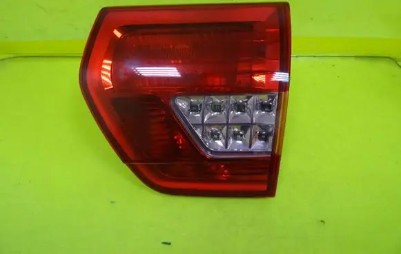 Citroen C5 Tailgate rear/tail lights 9681074280