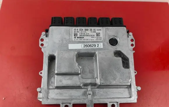 Mercedes-Benz C W206 Engine ECU kit and lock set A6549003901
