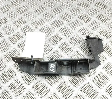 Audi A4 Allroad B9 Front bumper mounting bracket 8W0807284A