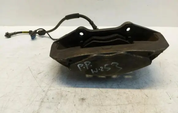 Mercedes-Benz GLC X253 C253 Front brake caliper