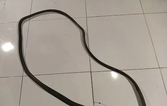 Audi 80 90 S2 B4 Rubber seal front coupe door 