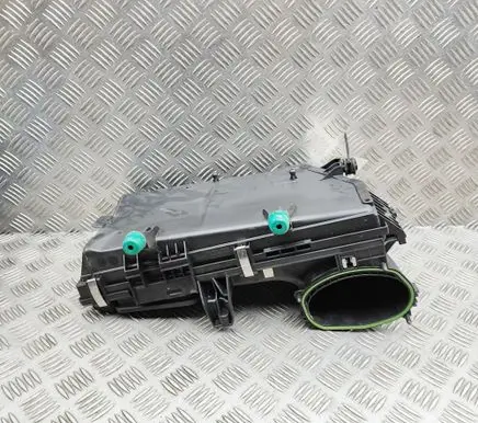 Mercedes-Benz E W238 Air filter box A6540900001