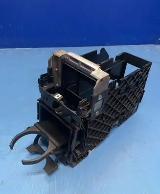 Volkswagen Touran I Armrest 1T0857669