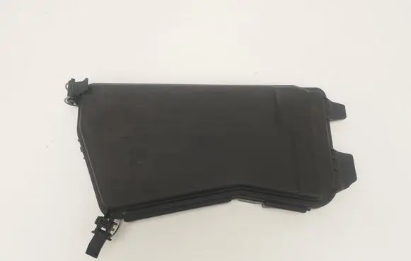 Mercedes-Benz E W212 Fuse box cover A2125400382
