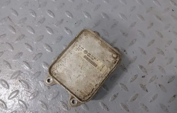 Volkswagen T-Roc Gearbox / Transmission oil cooler 04E117021K