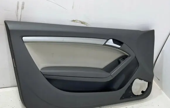 Audi A5 8T 8F Front door card panel trim 8T2