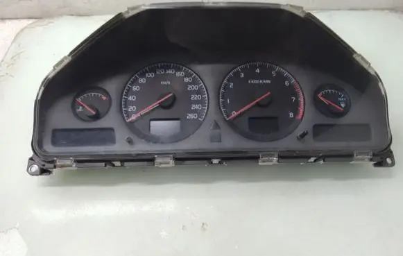 Volvo S60 Speedometer (instrument cluster) 9459821