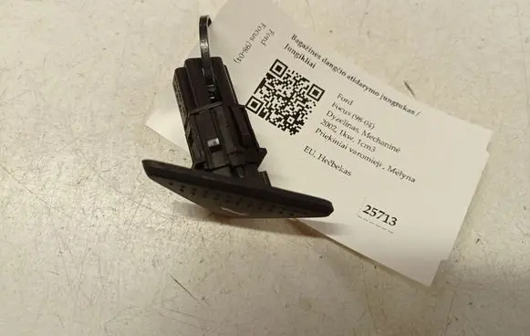 Ford Focus Tailgate opening switch 98AG198514AE