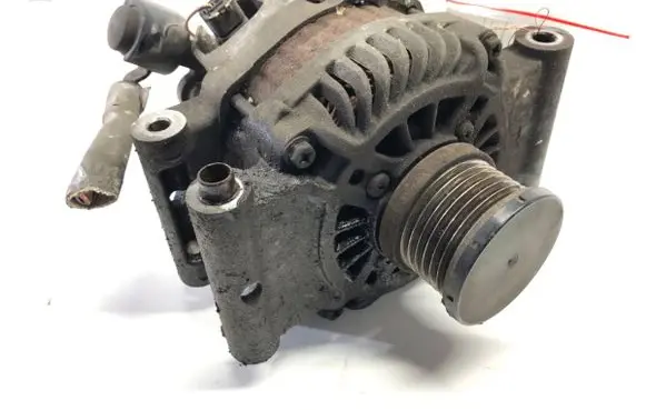 Peugeot 207 Generator/alternator V757695680