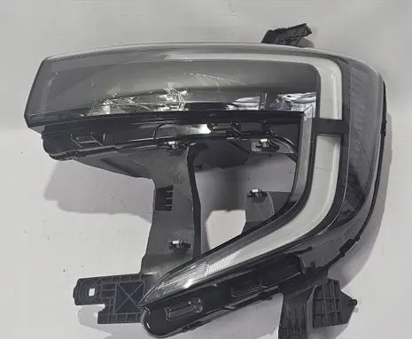 Renault Master III Headlight/headlamp 260609073R