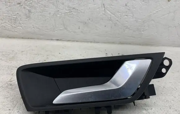 Ford Focus Rear door exterior handle JX7BA22600B