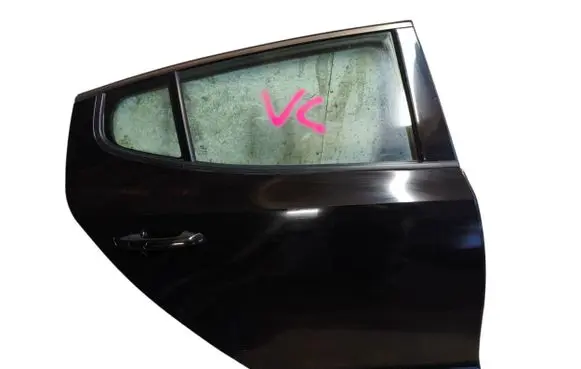 KIA Stinger Rear door