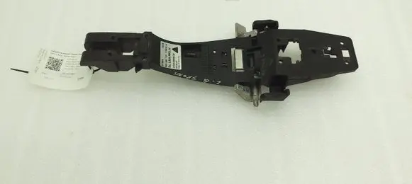 Rear door exterior handle/bracket