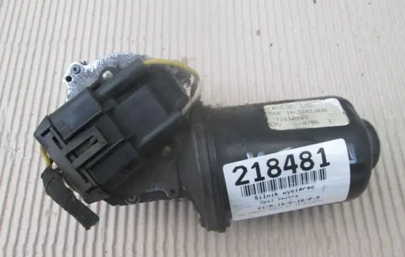 Opel Vectra B Front wiper linkage and motor