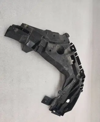 Volvo XC40 Rear bumper mounting bracket 32227484