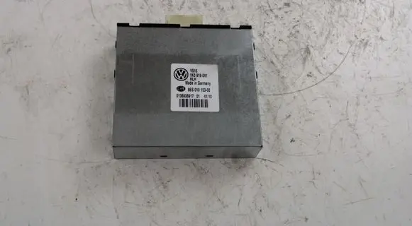 Volkswagen Touran II Power management control unit 1K0919041