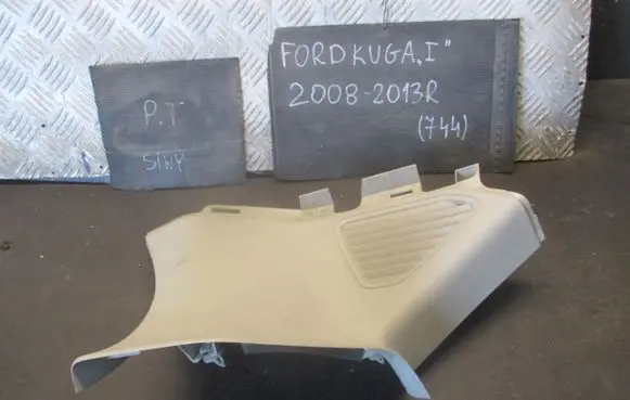 Ford Kuga I Other trunk/boot trim element 8V41S280C46