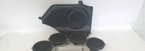 Dodge Nitro Sound amplifier 05091012AG 36670C