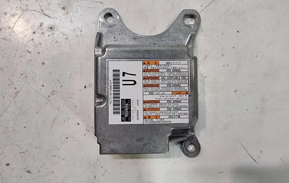Toyota Yaris Cross Airbag control unit/module 891700DE20 0751810NN3S 1521005181