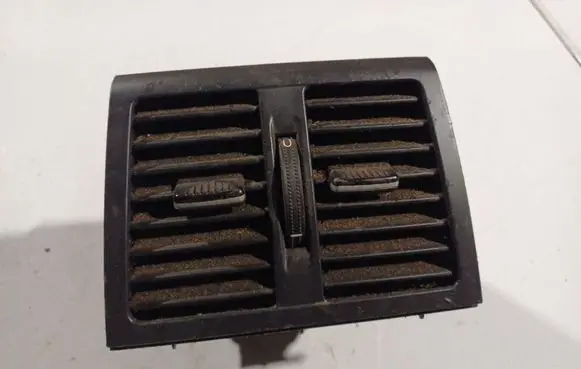 Opel Zafira B Dash center air vent grill 13144753