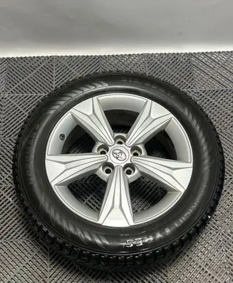 Toyota C-HR I R17 alloy rim 