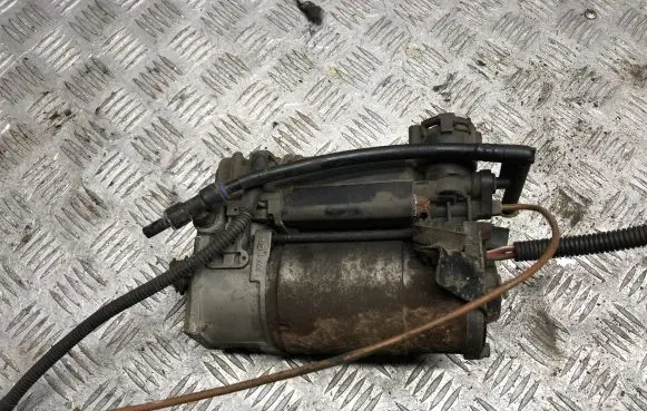 Audi A6 Allroad C5 Air suspension compressor/pump 