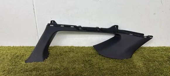 Hyundai i30 (D)pillar trim (top) 85850-g4700