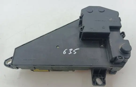 BMW 5 E60 E61 Fuse box set 6906601