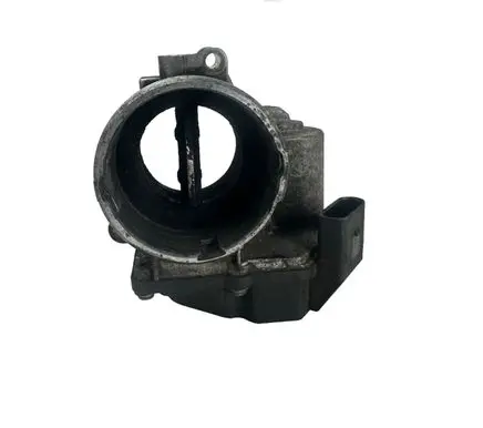 Volkswagen Touran I Throttle valve 03G128063A