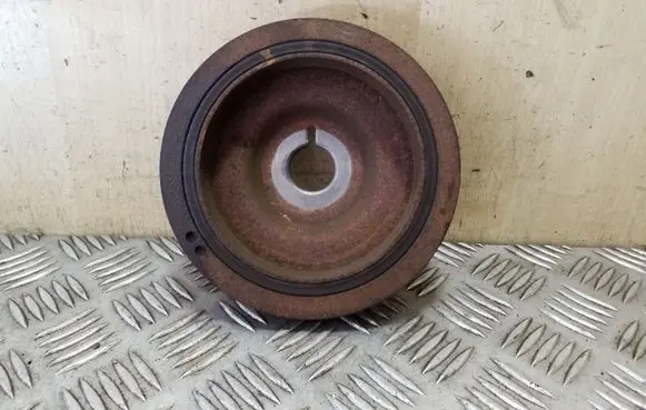 Nissan Juke I F15 Crankshaft pulley