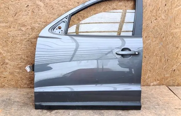 Hyundai Santa Fe Front door 2601213