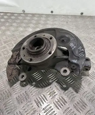Peugeot 5008 Front wheel hub