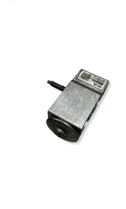 Audi A4 Allroad B9 Air conditioning (A/C) expansion valve 8W0816679