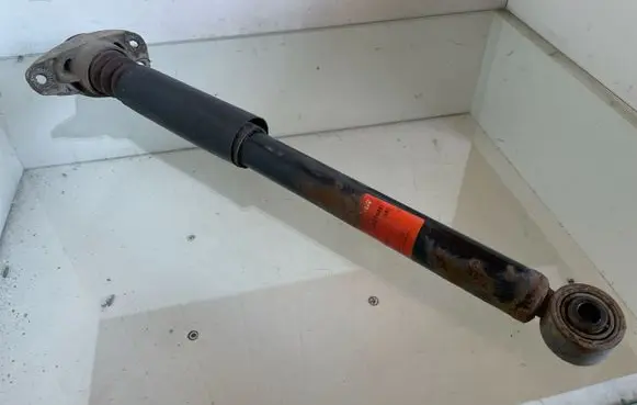 Seat Toledo III (5P) Rear shock absorber/damper JGT448T