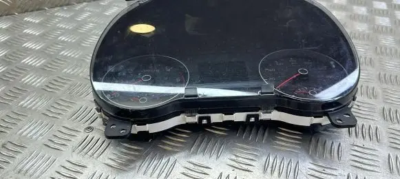 KIA Sportage Speedometer (instrument cluster) 94001F1281