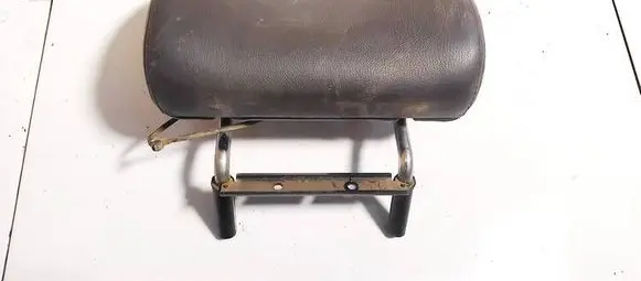 Saab 9-5 Front seat headrest 