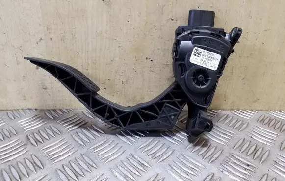 Audi A6 C7 Accelerator throttle pedal 8K1723523A